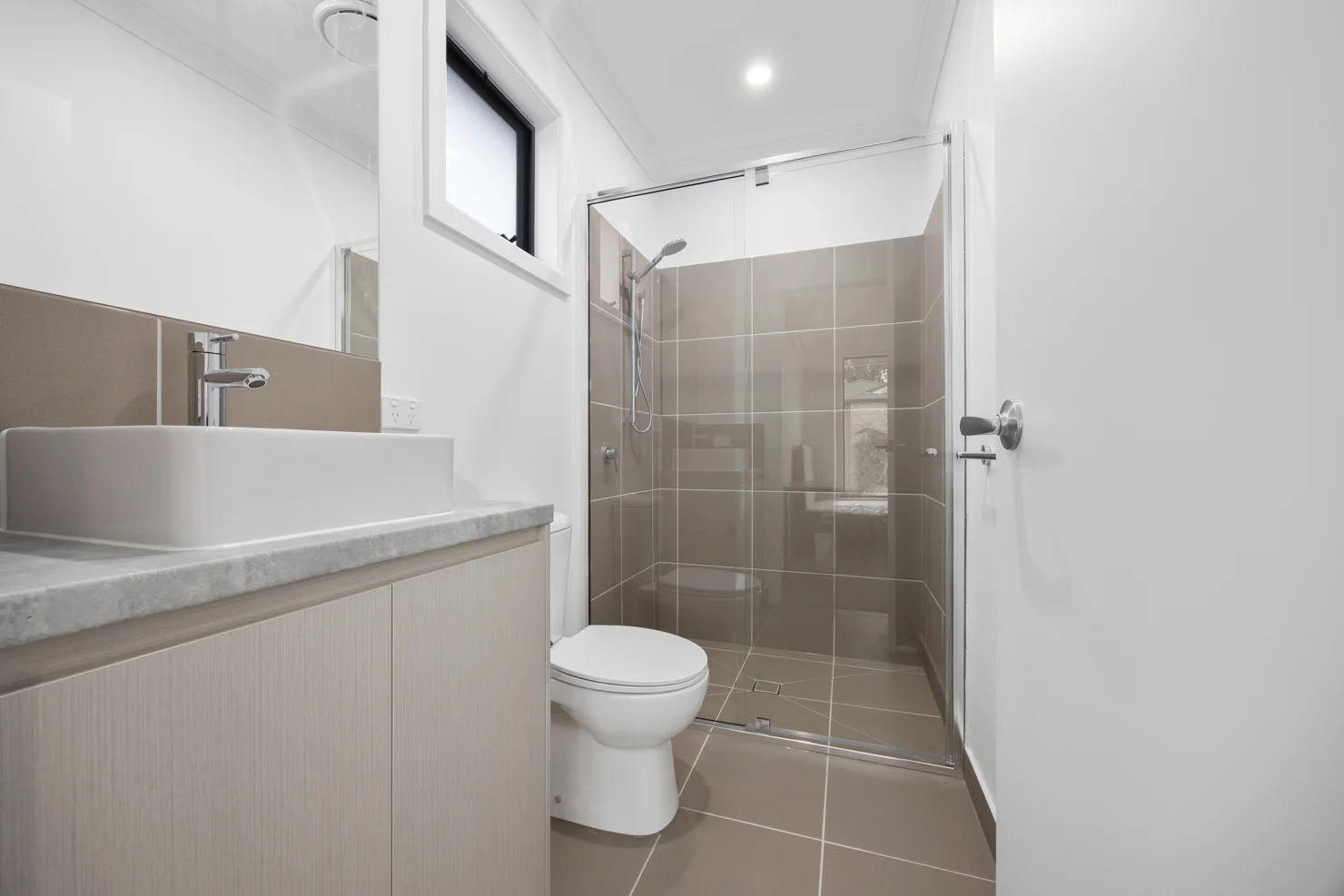Additional image 10 of 1/22 Neville Street, Box Hill South VIC 3128