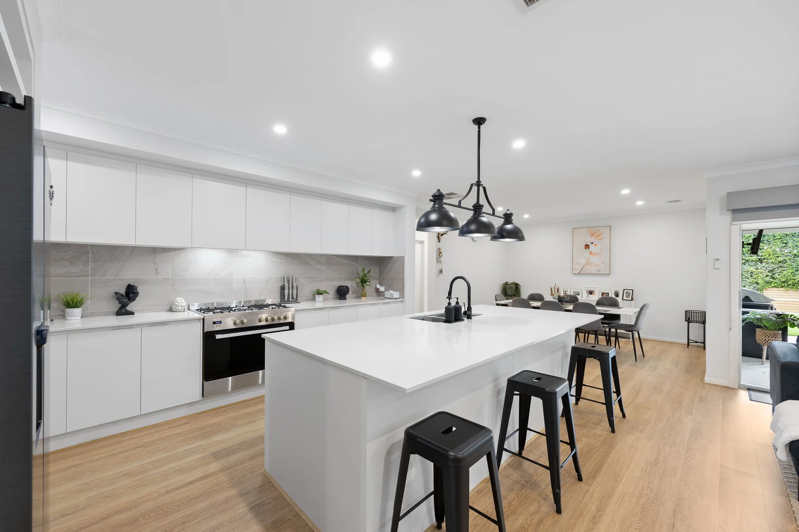 Additional image 3 of 18 Buckland Circuit, Werribee VIC 3030