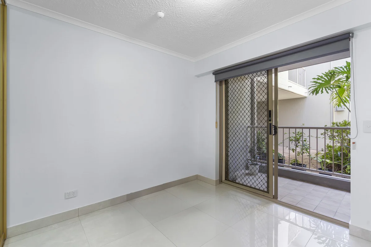 Additional image 24 of 2/25 Brighton Street, Biggera Waters QLD 4216