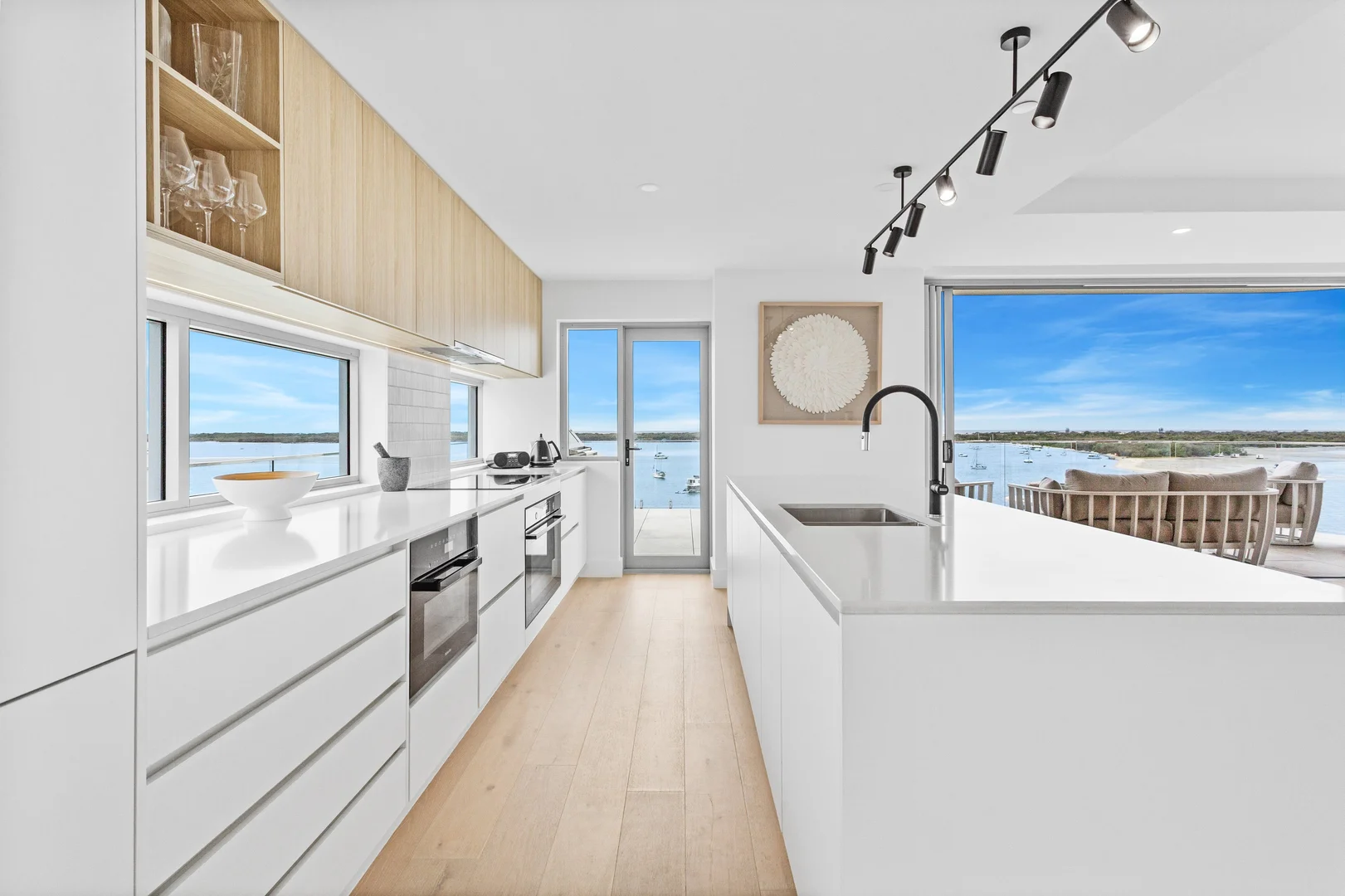 Additional image 7 of 7/536 Marine Parade, Biggera Waters QLD 4216