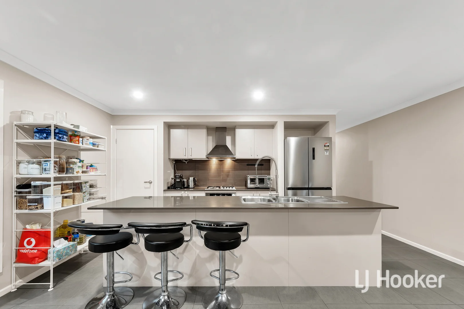 Additional image 4 of 6 Warren Place, Truganina VIC 3029