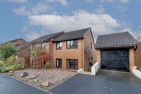 Greenwood Park Close, Plympton, Plymouth PL7