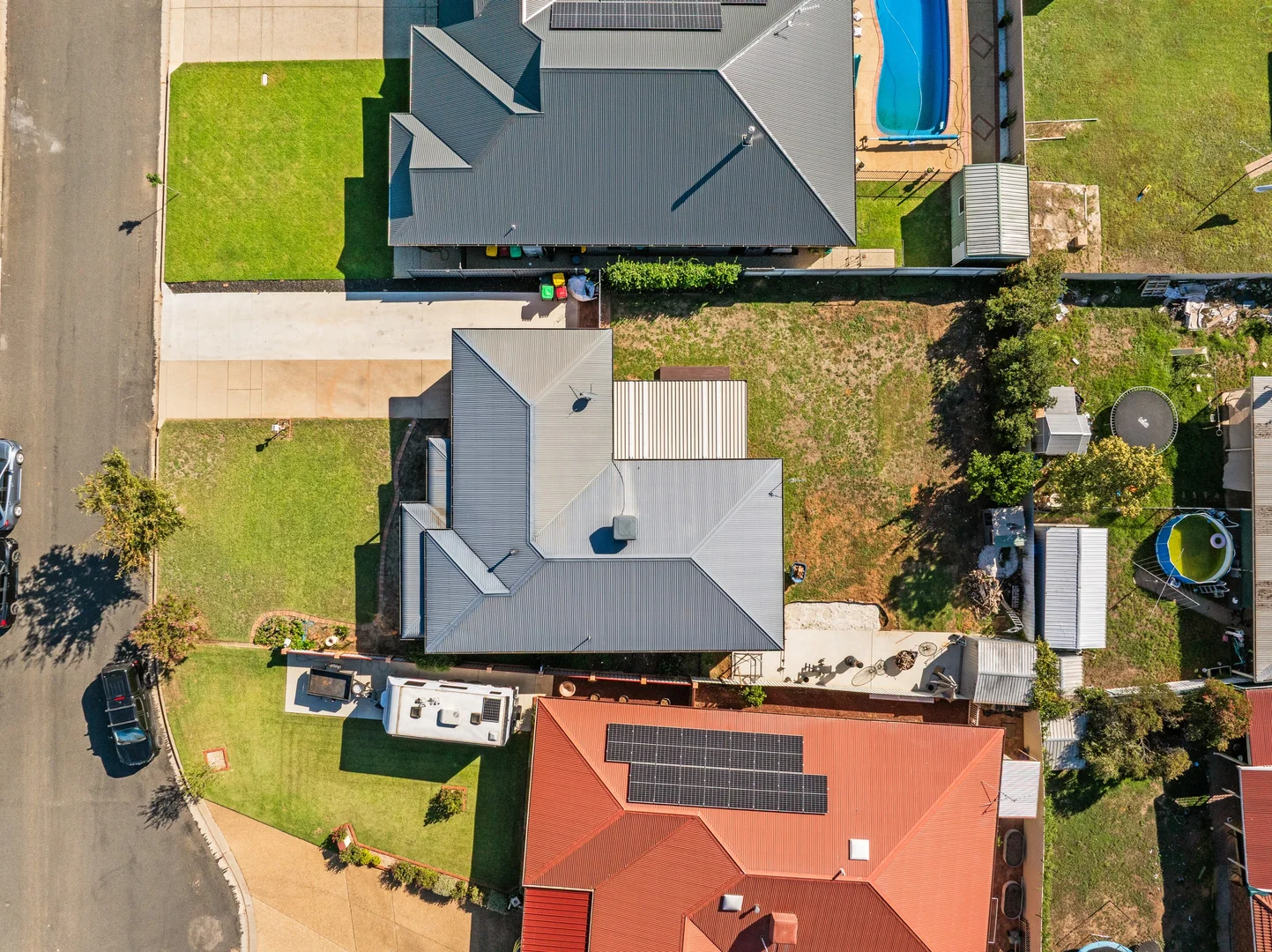 Additional image 16 of 5 Nara Place, Glenfield Park NSW 2650