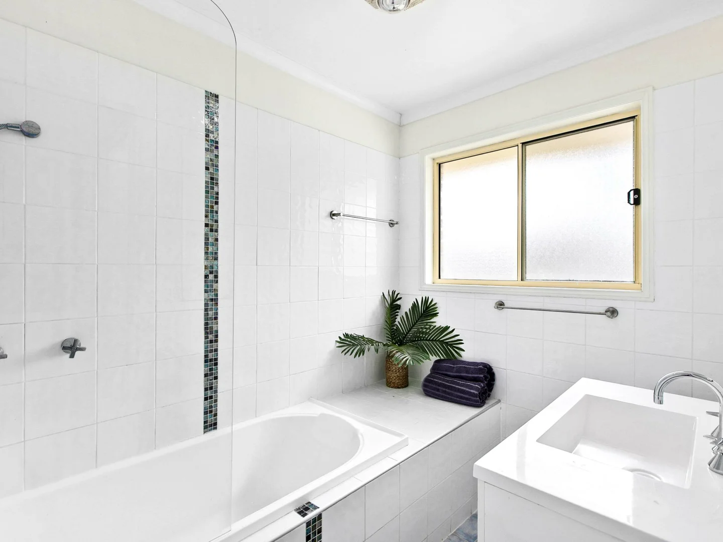 Additional image 14 of 17 Fairview Lane, Tinana QLD 4650