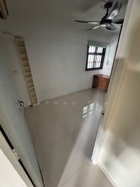 525 Jurong West Street 52 photo 5