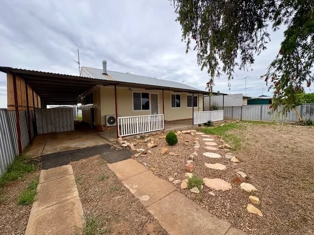 70 Wambiana Street, Nyngan NSW 2825