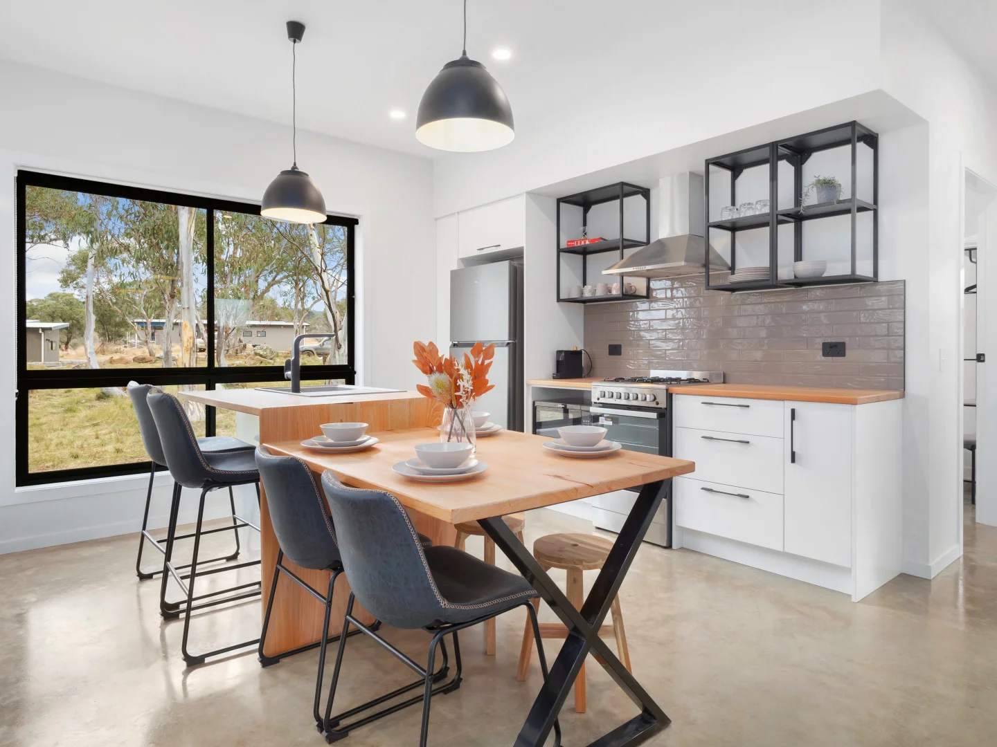 Additional image 24 of 51 Eucumbene Road, Hill Top NSW 2628