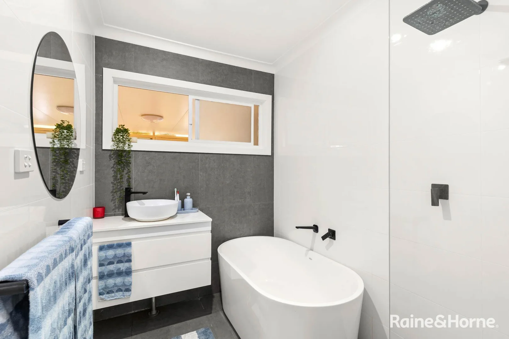 Additional image 15 of 16 Kananook Crescent, Belmont North NSW 2280