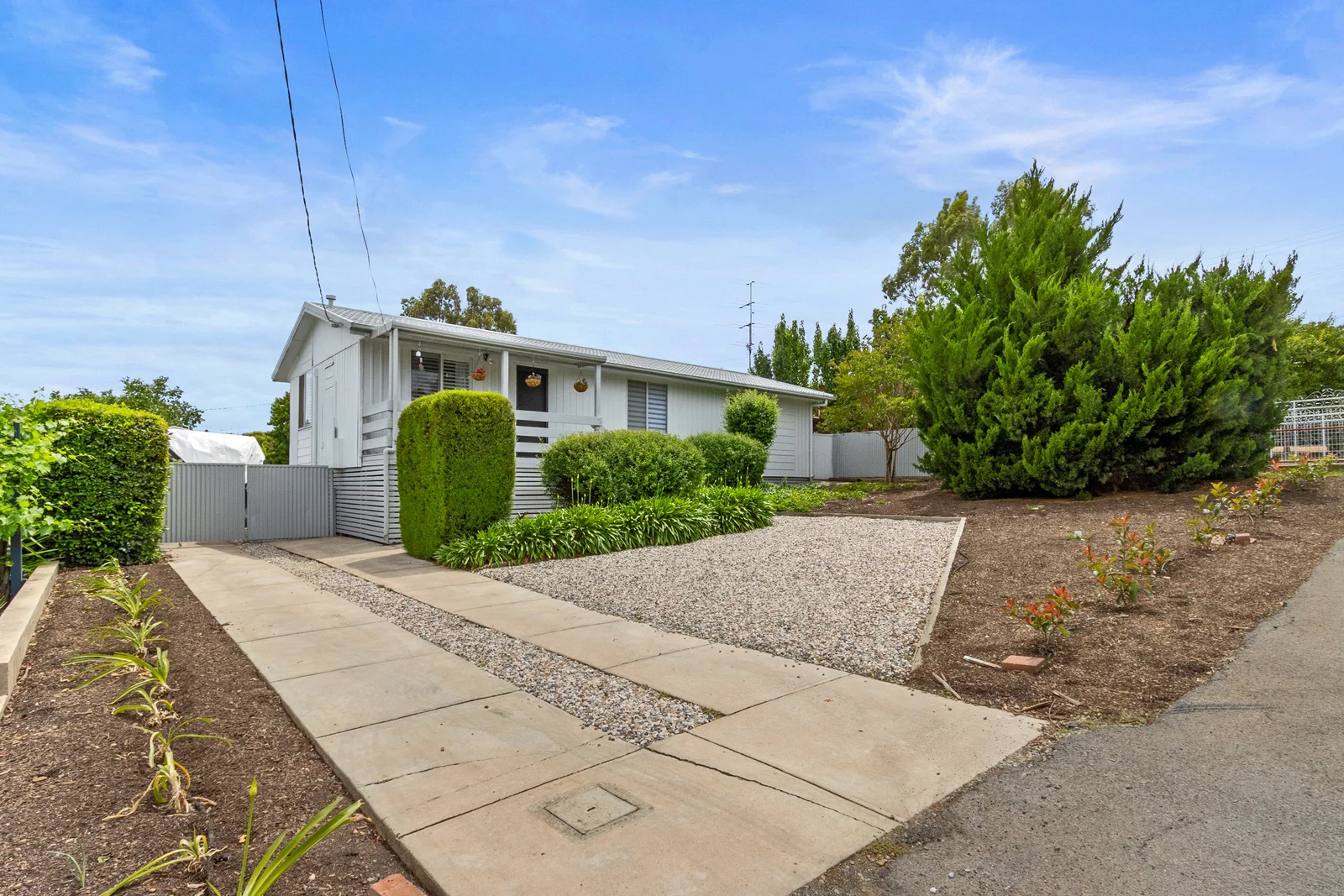 18 Mill Street, Clare SA 5453