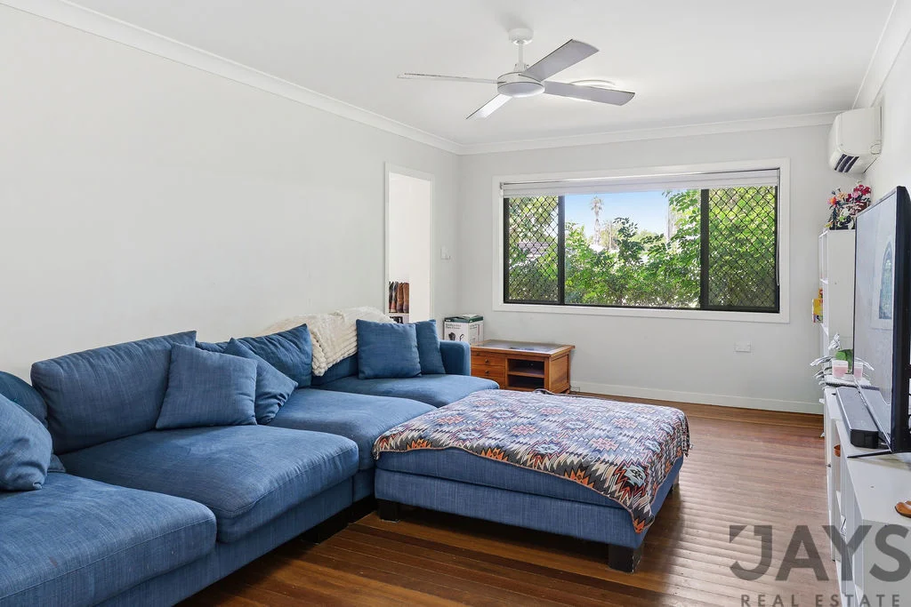 19 Beta Street, Mount Isa QLD 4825 photo 3