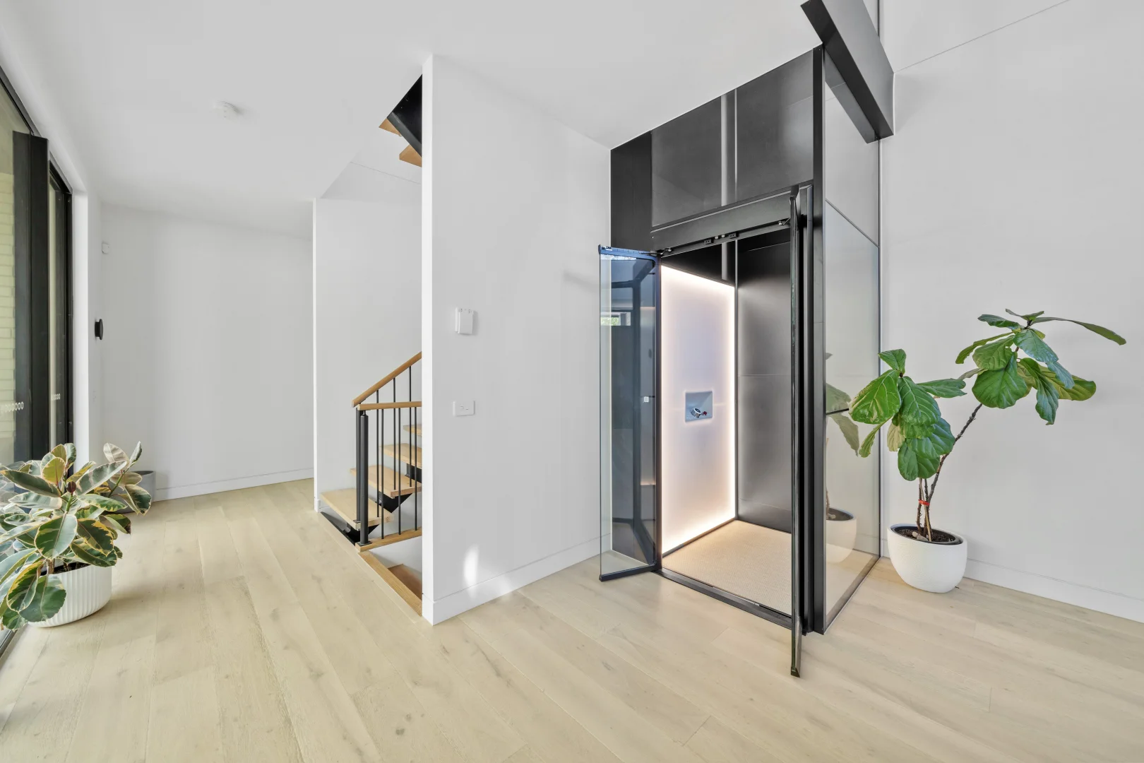 Additional image 20 of 72A Lloyd Street, Strathmore VIC 3041