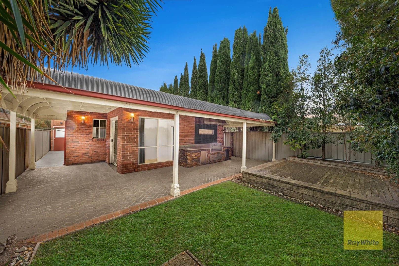 Additional image 13 of 29 Holmes Way, Caroline Springs VIC 3023