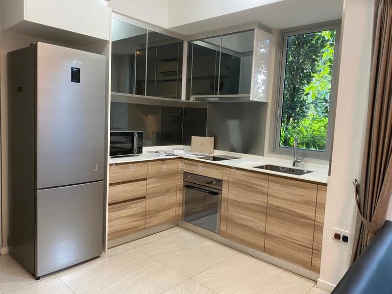 986 Upper Serangoon Road