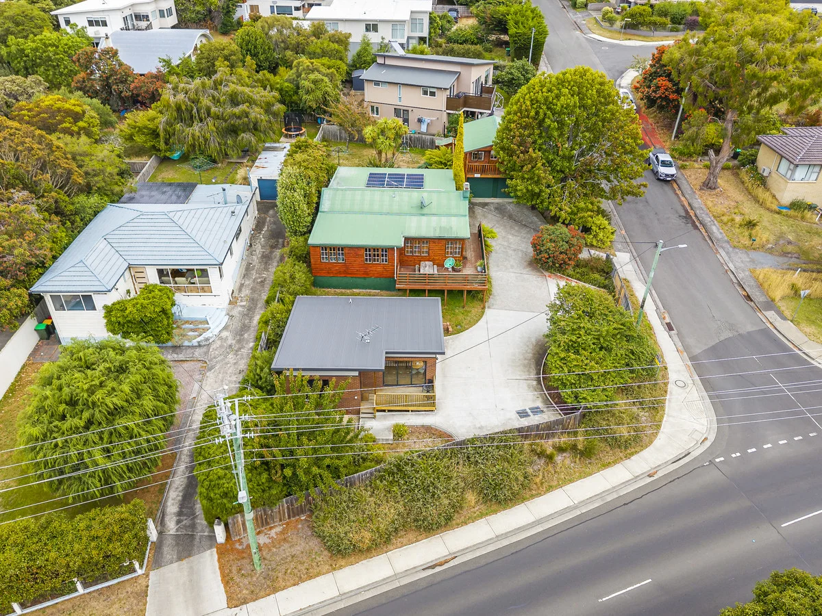 Additional image 42 of 245 Roslyn Avenue, Blackmans Bay TAS 7052
