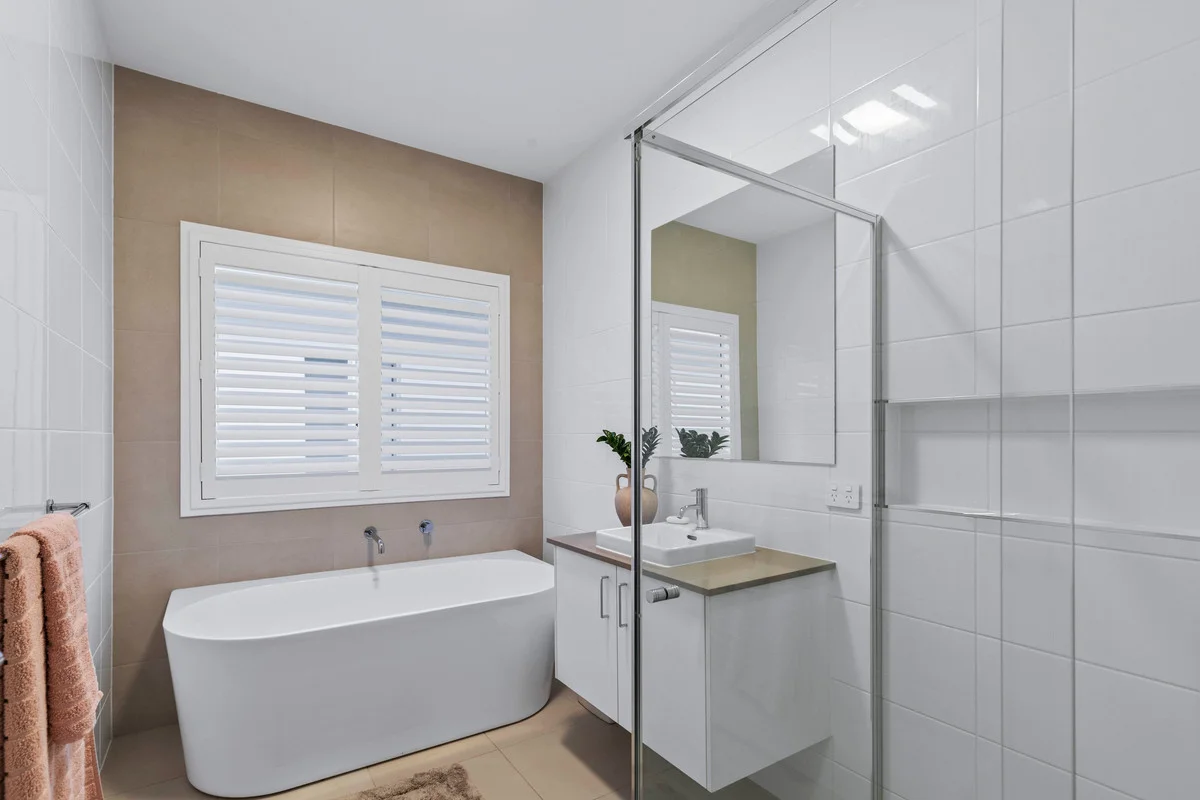 Additional image 18 of 163a Prince Edward Parade, Scarborough QLD 4020