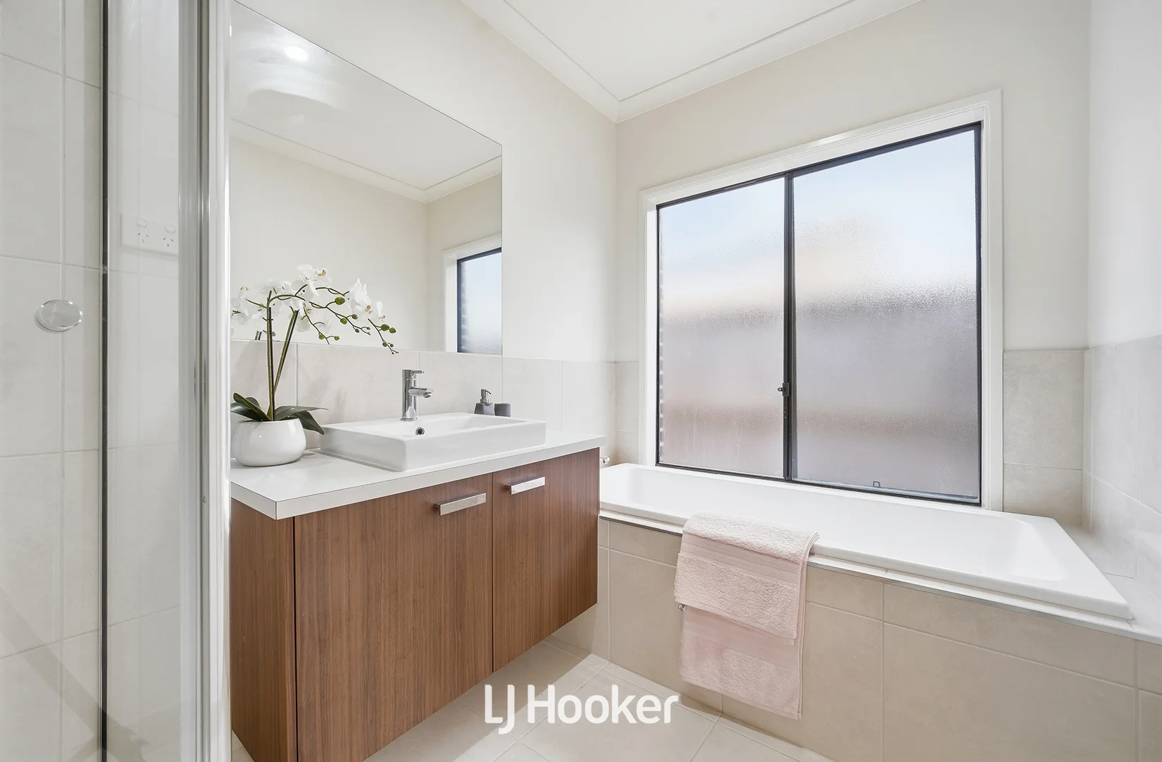 Additional image 19 of 39 Elmtree Crescent, Clyde North VIC 3978