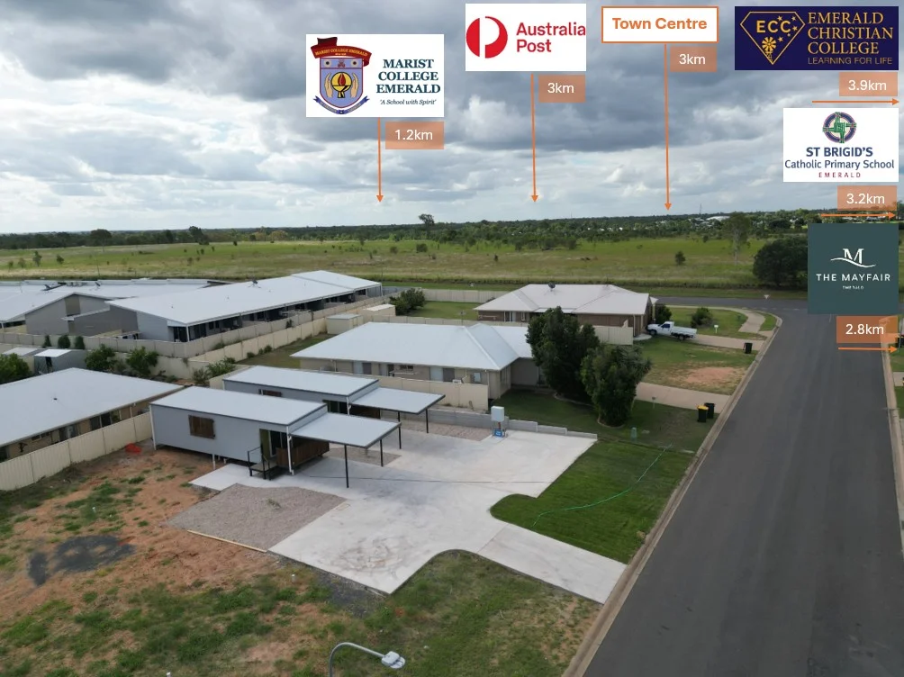 2 Hillcrest Street, Emerald QLD 4720 photo 4