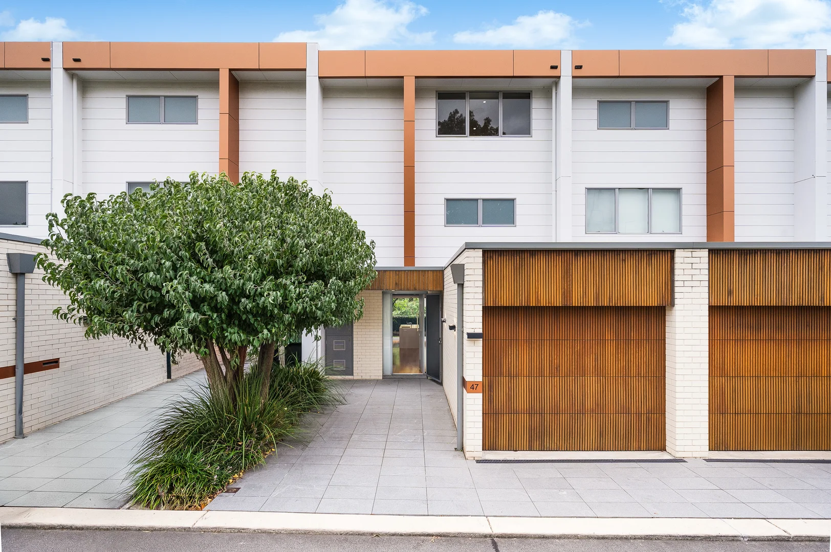 47 Fairway Circuit, Strathfield NSW 2135 photo 3