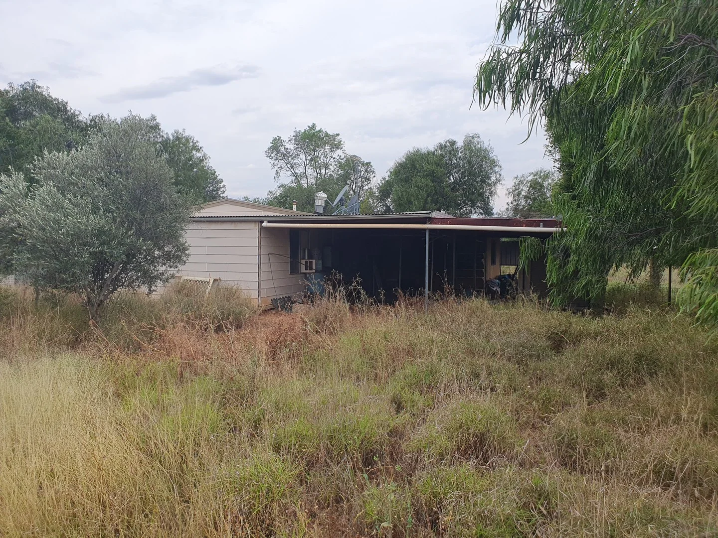 12 Petworth Street, Angledool NSW 2834