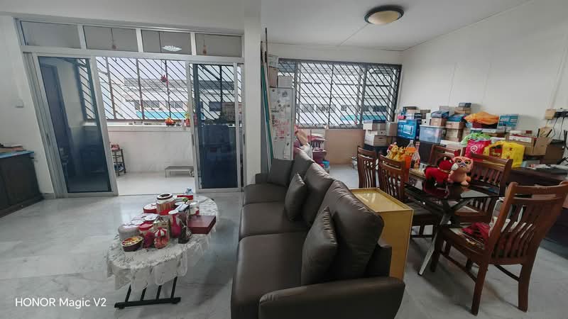 864 Tampines Street 83 photo 4