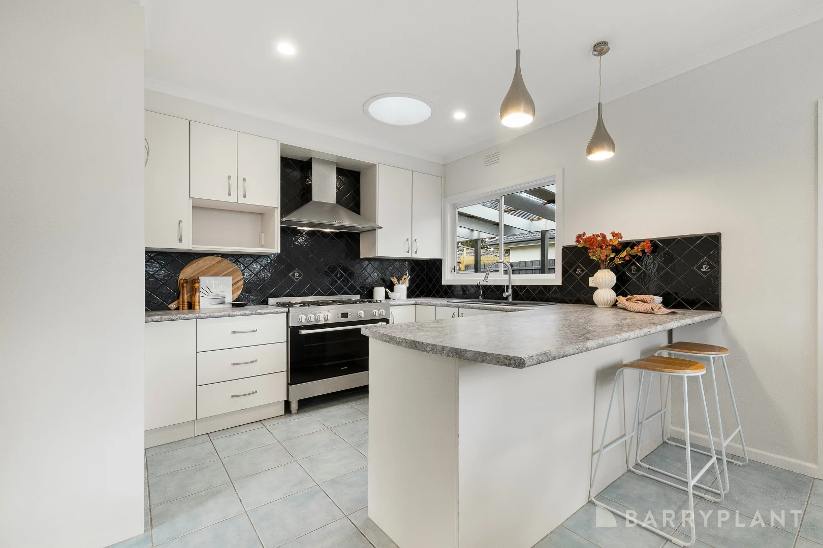 Additional image 5 of 1/17 Shelley Avenue, Kilsyth VIC 3137