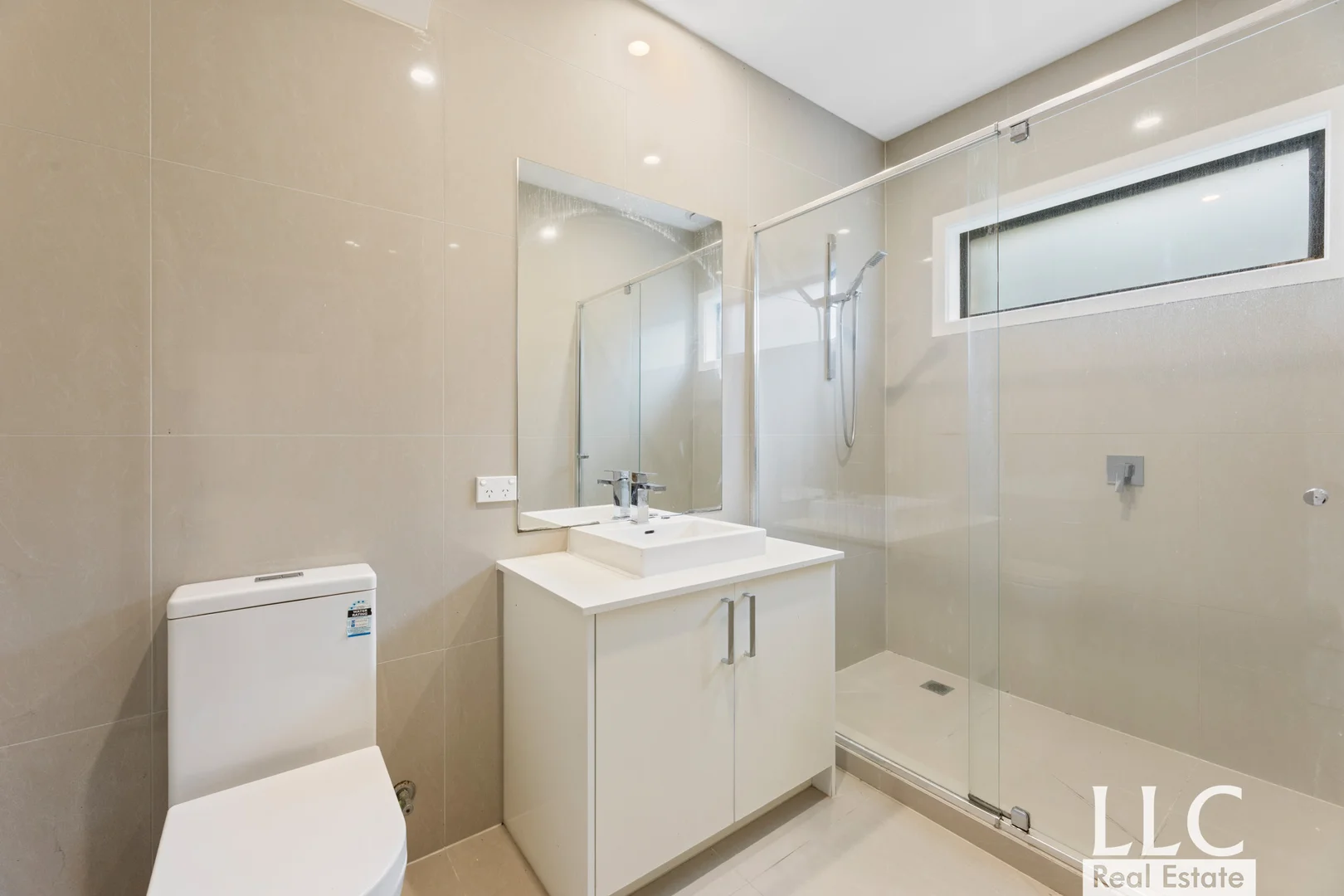 Additional image 9 of 2/132 Highbury Road, Burwood VIC 3125