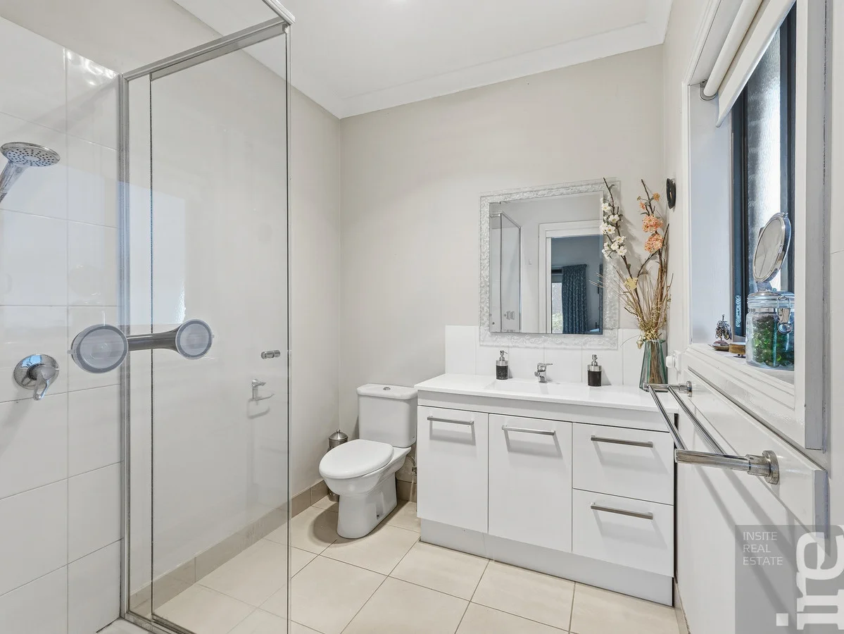 Additional image 11 of 8 Gunn Court, Wangaratta VIC 3677
