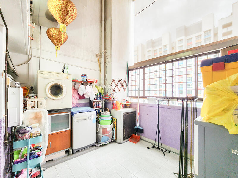 Additional image 15 of 714 Jurong West Street 71