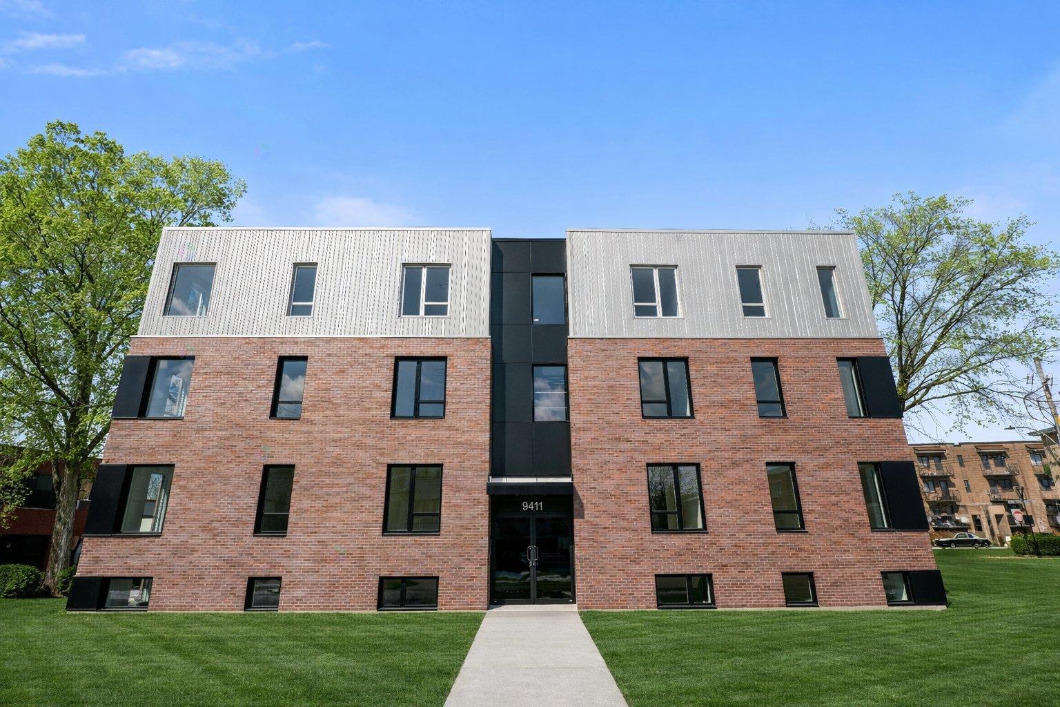 9411 Av. Merritt