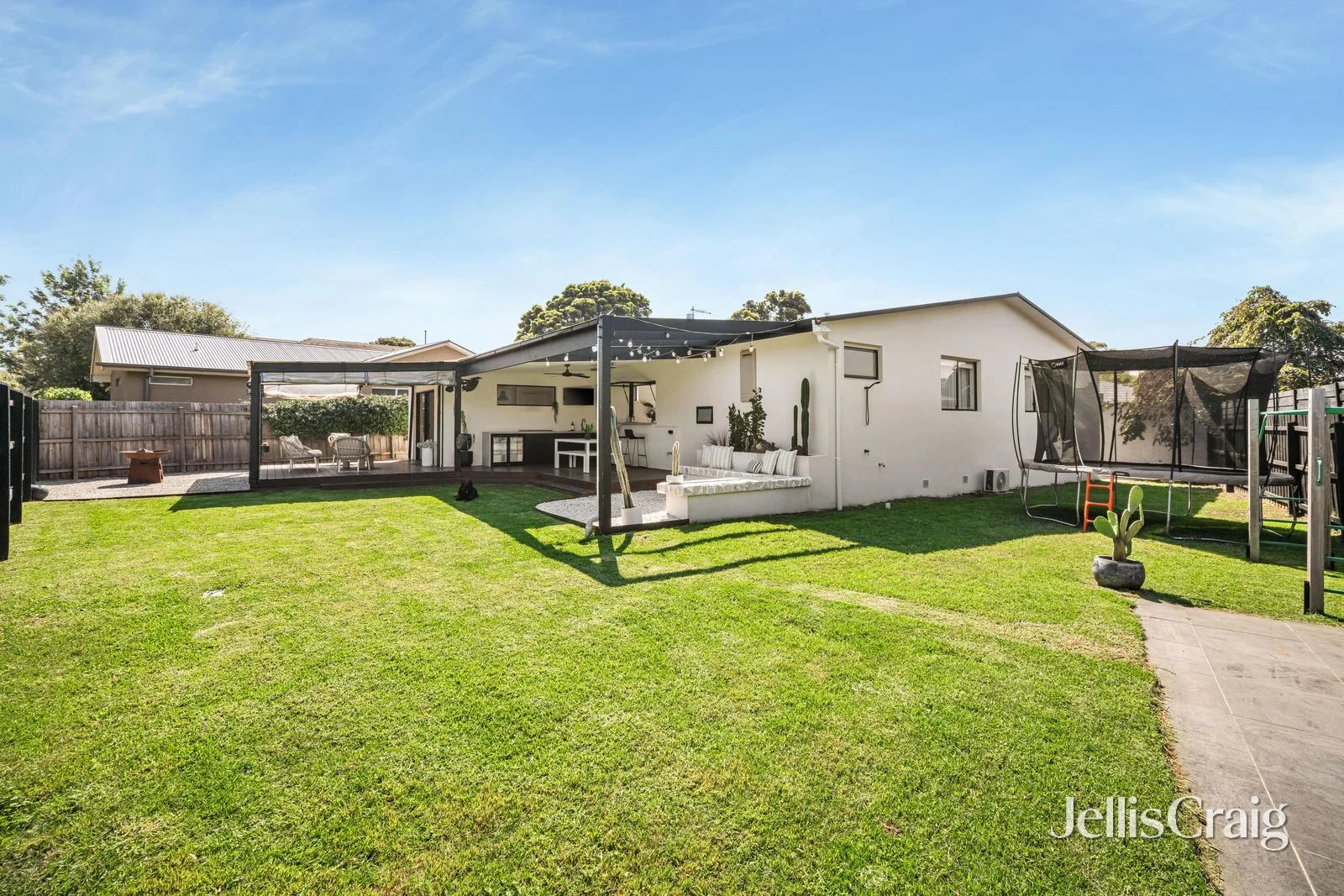 Additional image 17 of 6 Thomas Court, Parkdale VIC 3195
