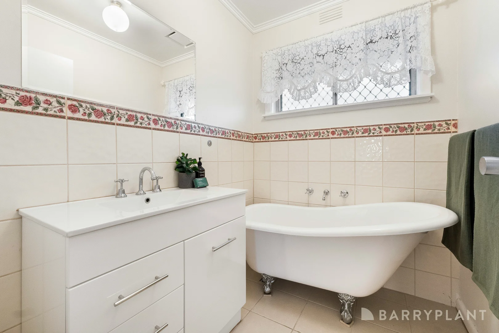 Additional image 6 of 1/9 Churchill Road, Croydon VIC 3136