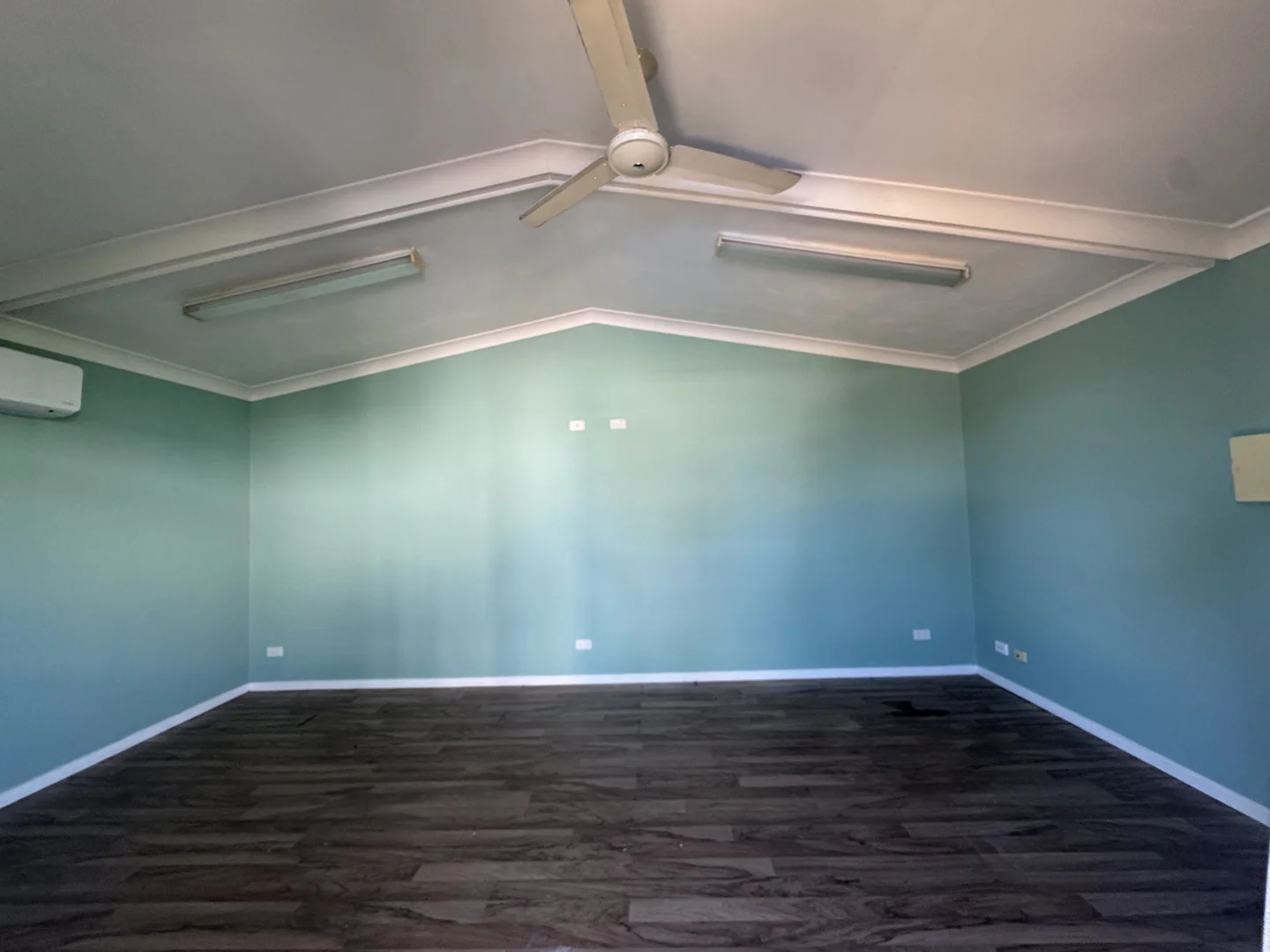 Additional image 25 of 17 Barraclough Crescent, Moranbah QLD 4744
