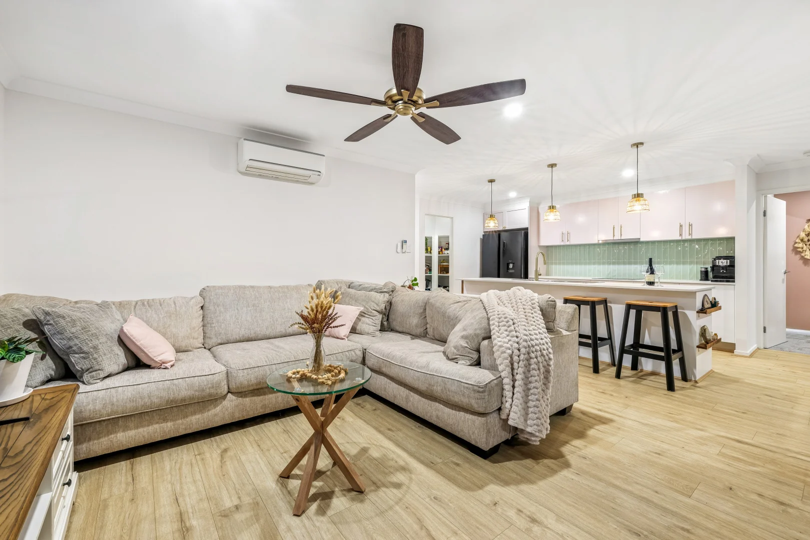 Additional image 3 of 10 Meander Court, Ormeau Hills QLD 4208