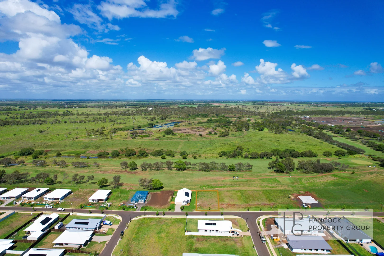 Additional image 3 of 34 Golf View Dr, Coral Cove QLD 4670