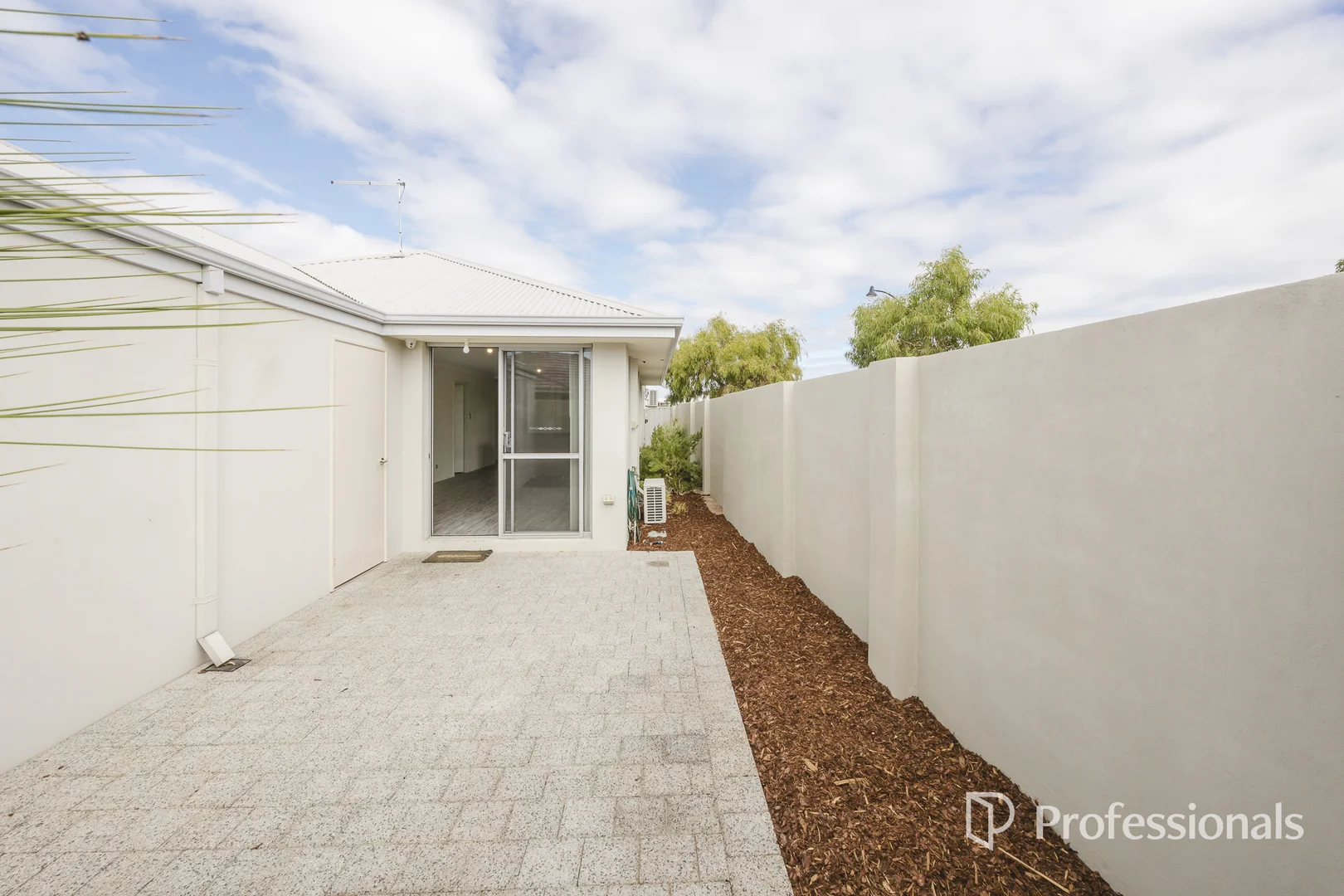 Additional image 17 of 1 Stanbury Crescent, Ellenbrook WA 6069