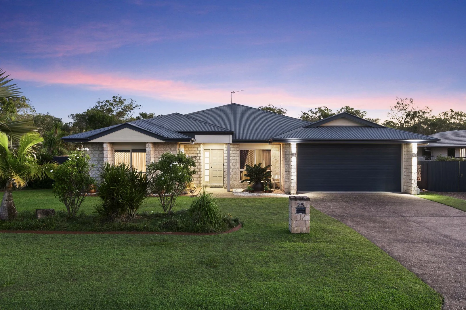 25 Rosedale Drive, Wondunna QLD 4655