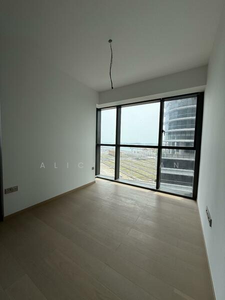 1 Bernam Street photo 2