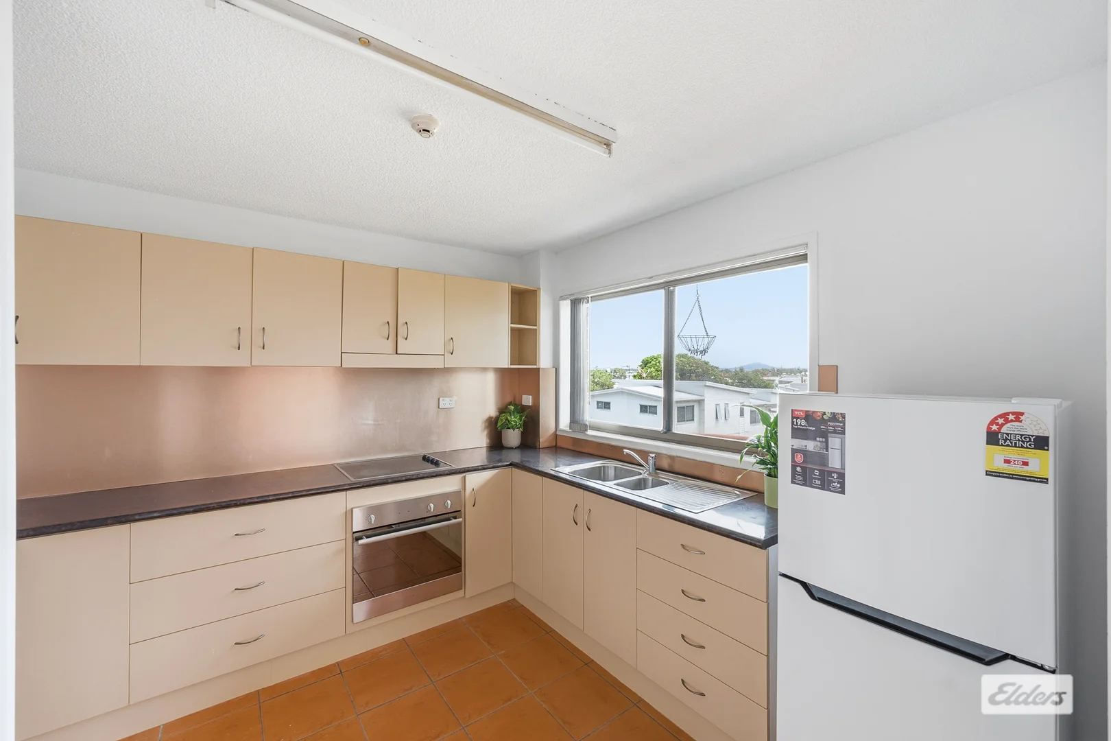 Additional image 5 of 8/7 Kent Street, West Gladstone QLD 4680