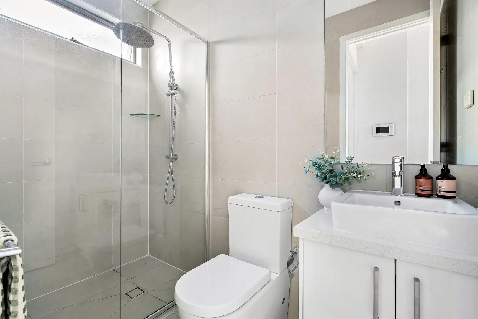 Additional image 11 of 2/3 Sutherland Street, Coburg VIC 3058