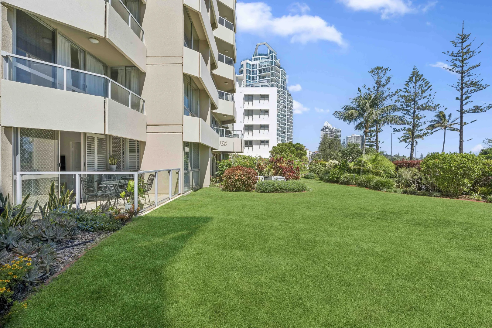 Additional image 19 of 2/130 Marine Parade, Coolangatta QLD 4225