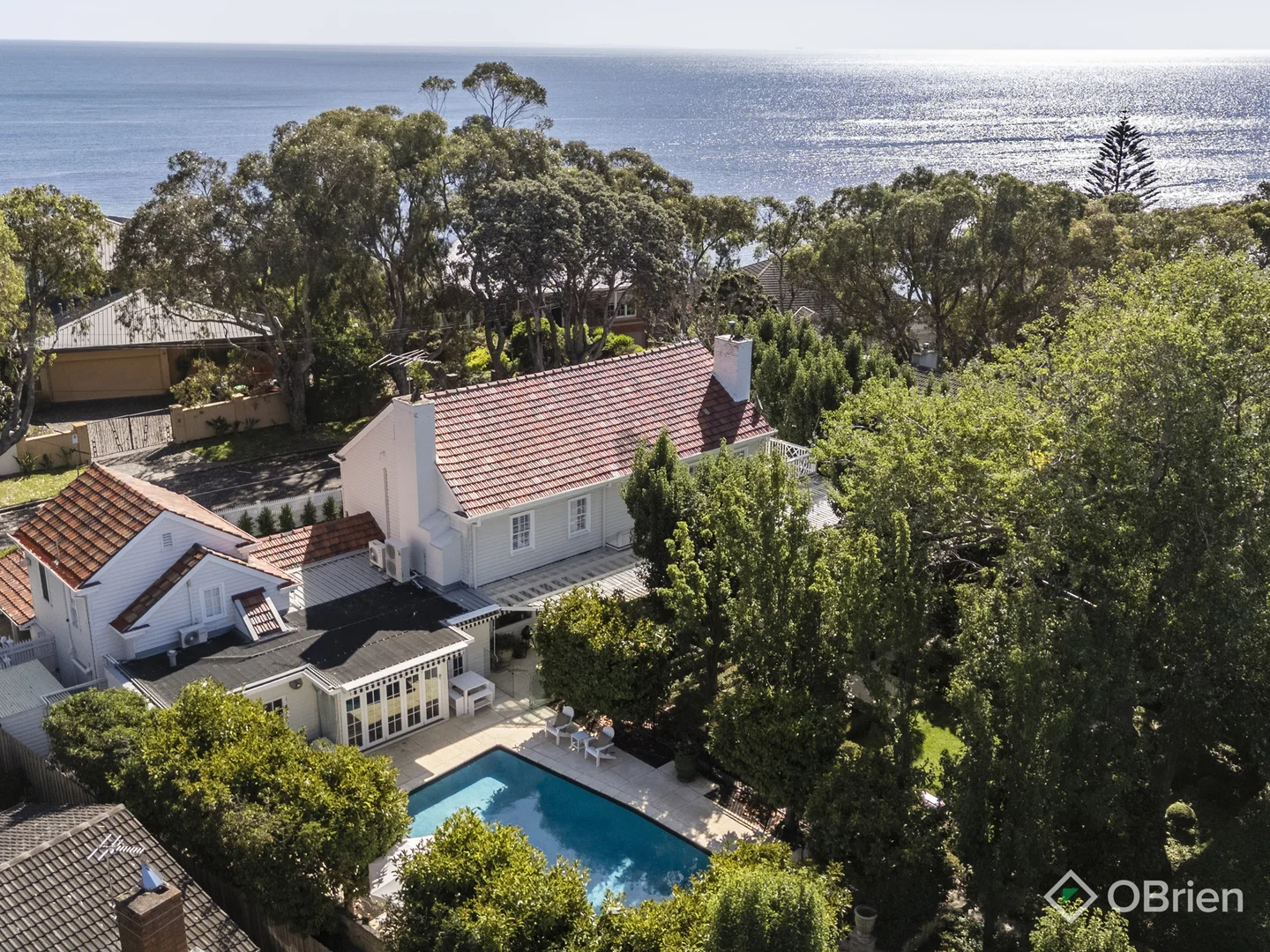 40-42 Rosserdale Crescent, Mount Eliza VIC 3930