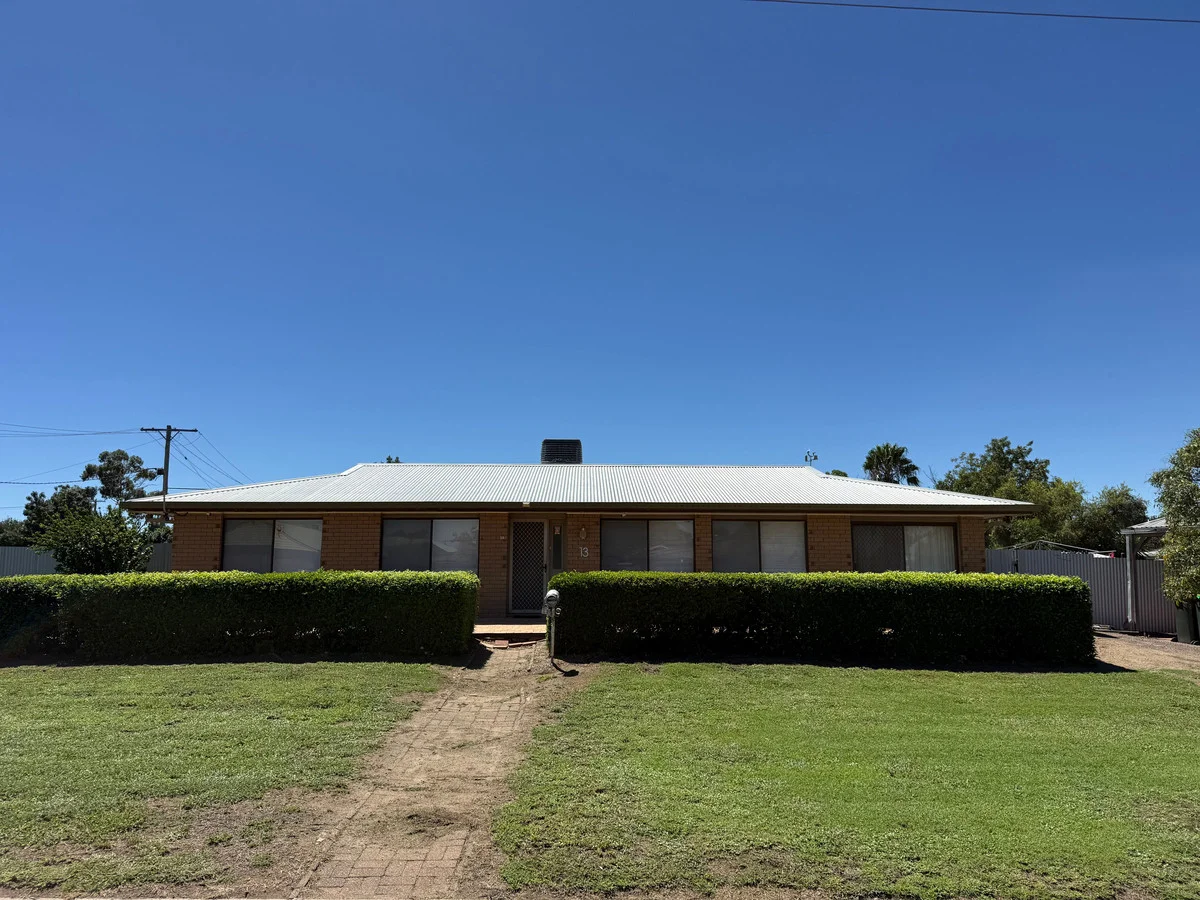 13 Julia Place, Moree NSW 2400