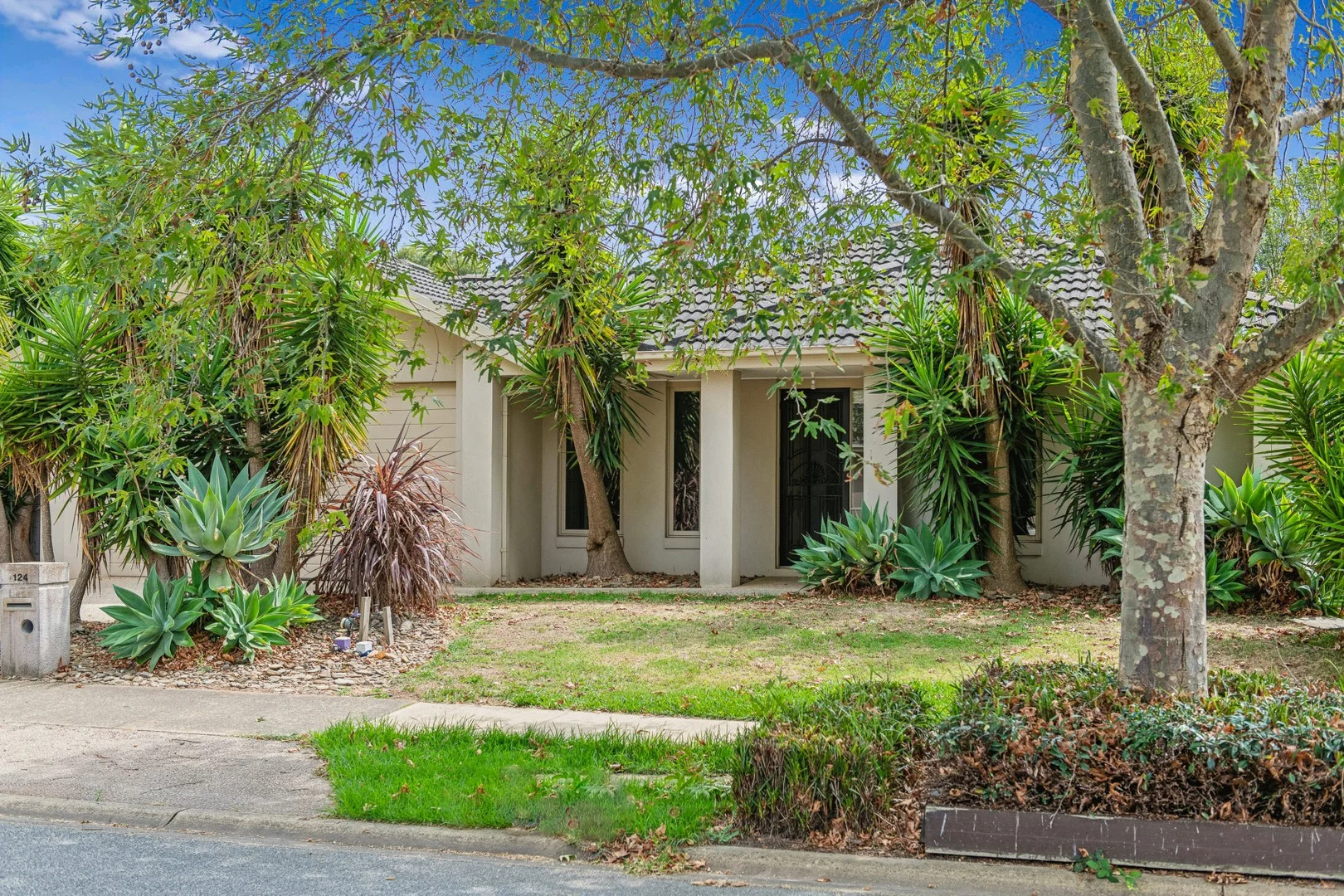 Additional image 20 of 124 Sandhurst Boulevard, Sandhurst VIC 3977