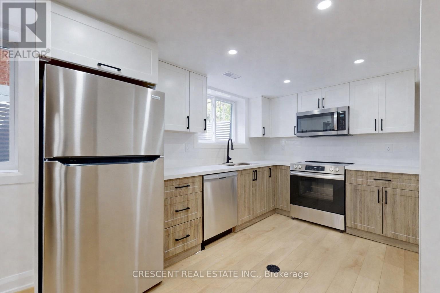 LOWER - 59 ELKWOOD COURT