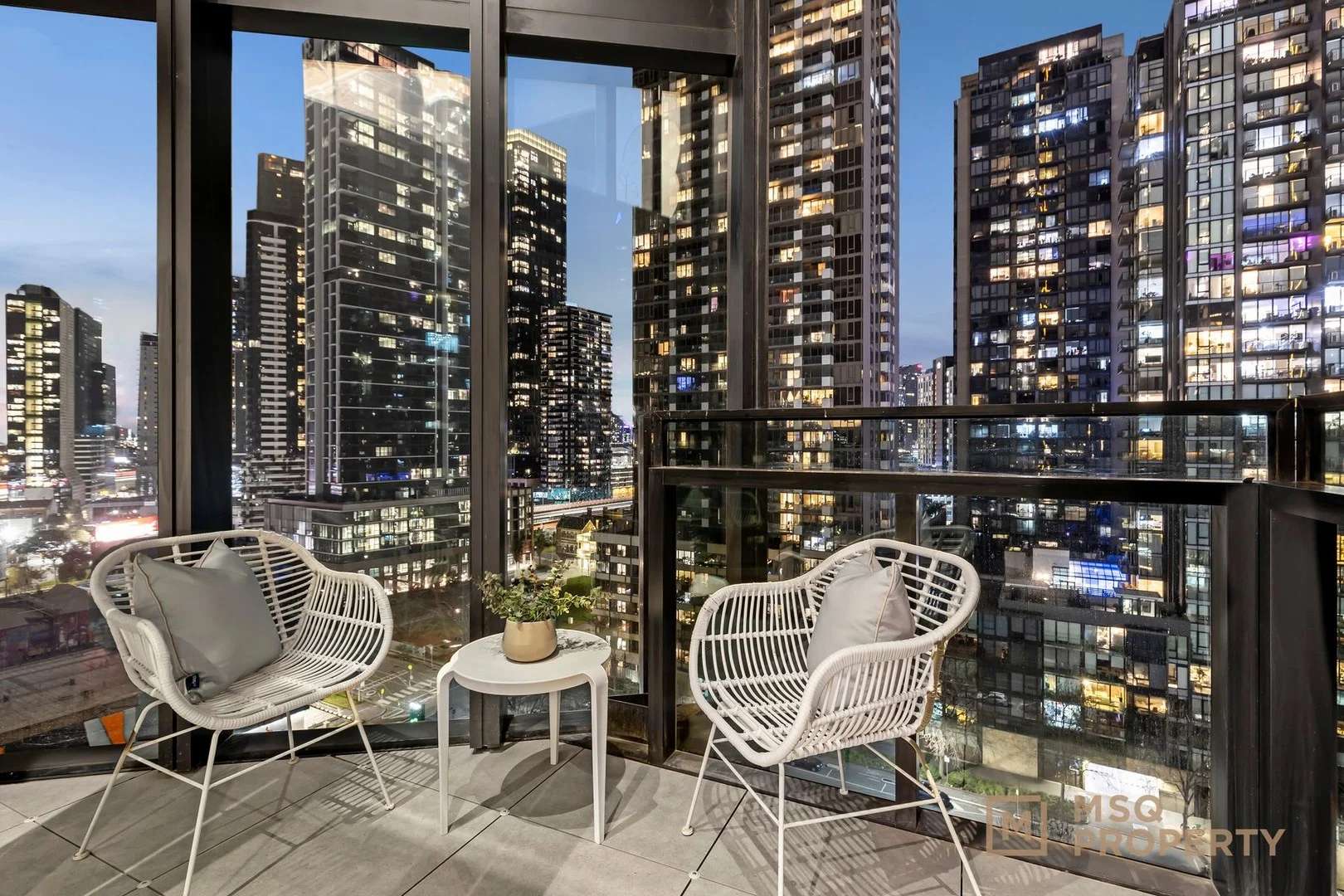 908/11 Bale Circuit, Southbank VIC 3006