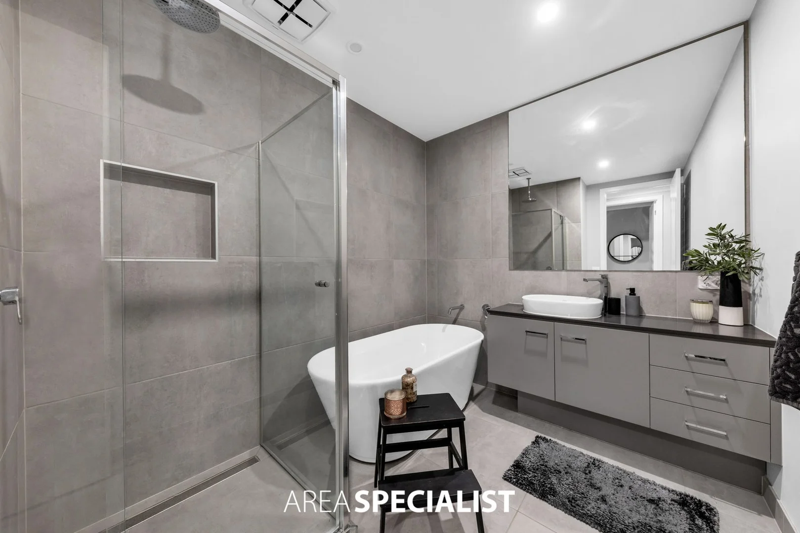 Additional image 10 of 4 Thoroughbred Drive, Clyde North VIC 3978