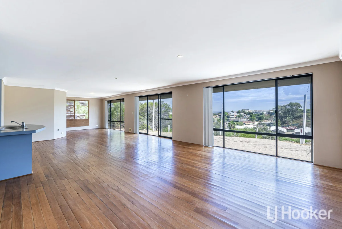 Additional image 16 of 7 Allan Place, Halls Head WA 6210