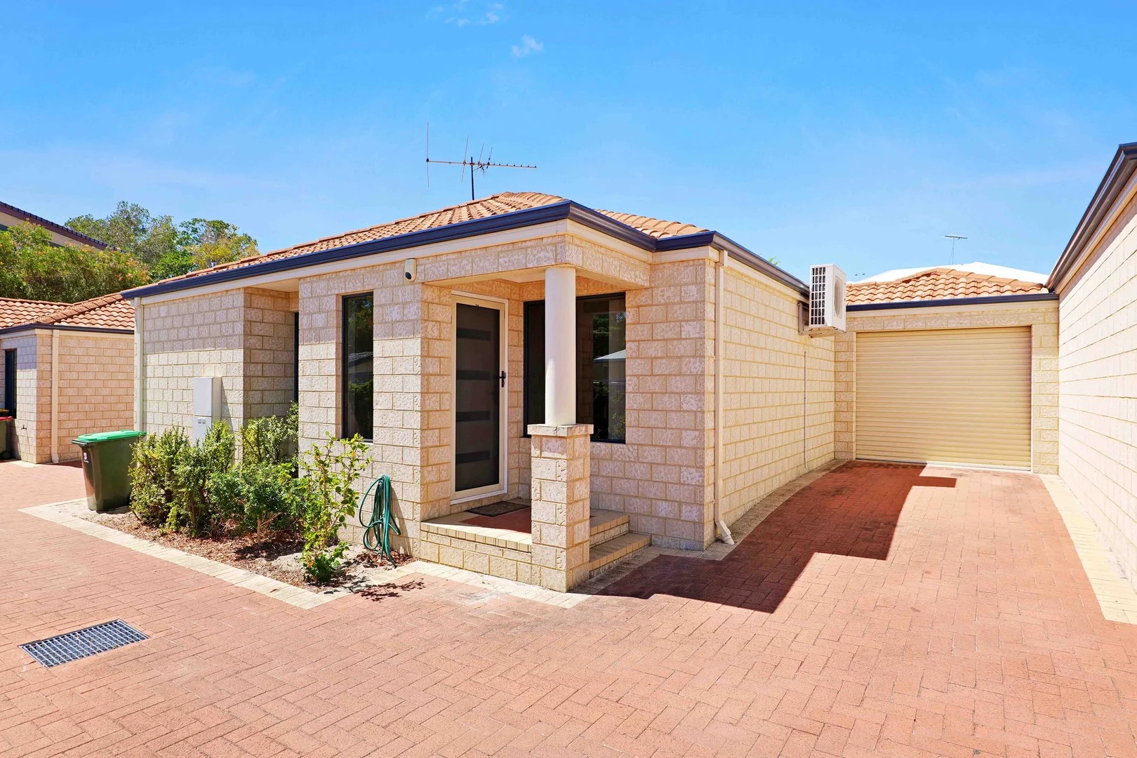 27B Milford Way, Nollamara WA 6061