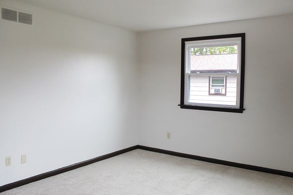 413/415 Kaymar Drive, Amherst, NY, 14228