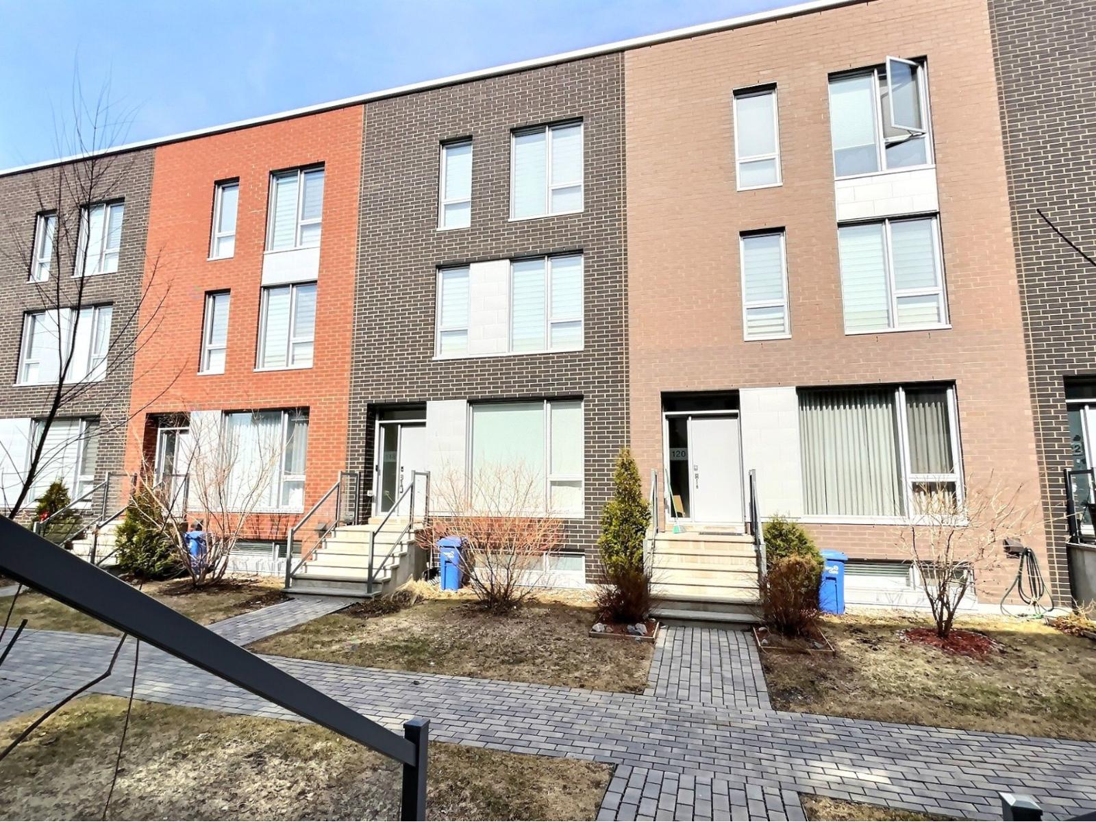 118Z Av. Mason